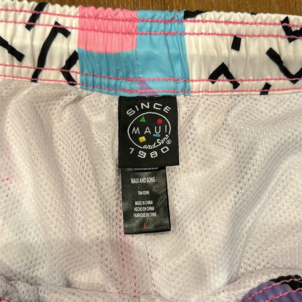 Maui and Sons Swim Shorts - Picture 4 of 5